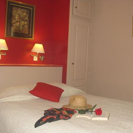 Hotellerie de l'Esplanade Rians  Extérieur photo